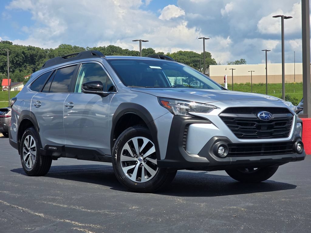 Used 2023 Subaru Outback Premium AWD/4WD image 2
