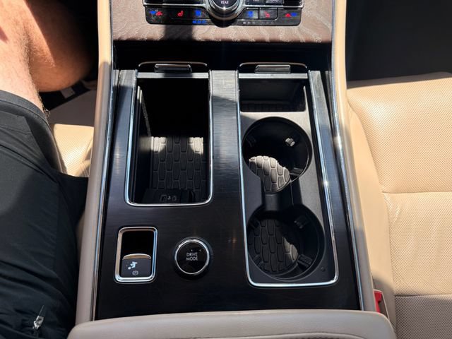Used 2020 Lincoln Aviator Reserve w/ Equipment Group 202A AWD/4WD image 8