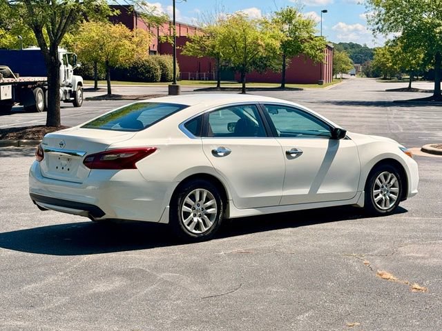 Used 2018 Nissan Altima 2.5 S FWD image 8
