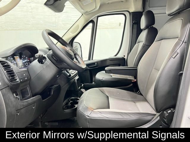 Used 2025 RAM ProMaster 2500 w/ Convenience Group FWD image 11