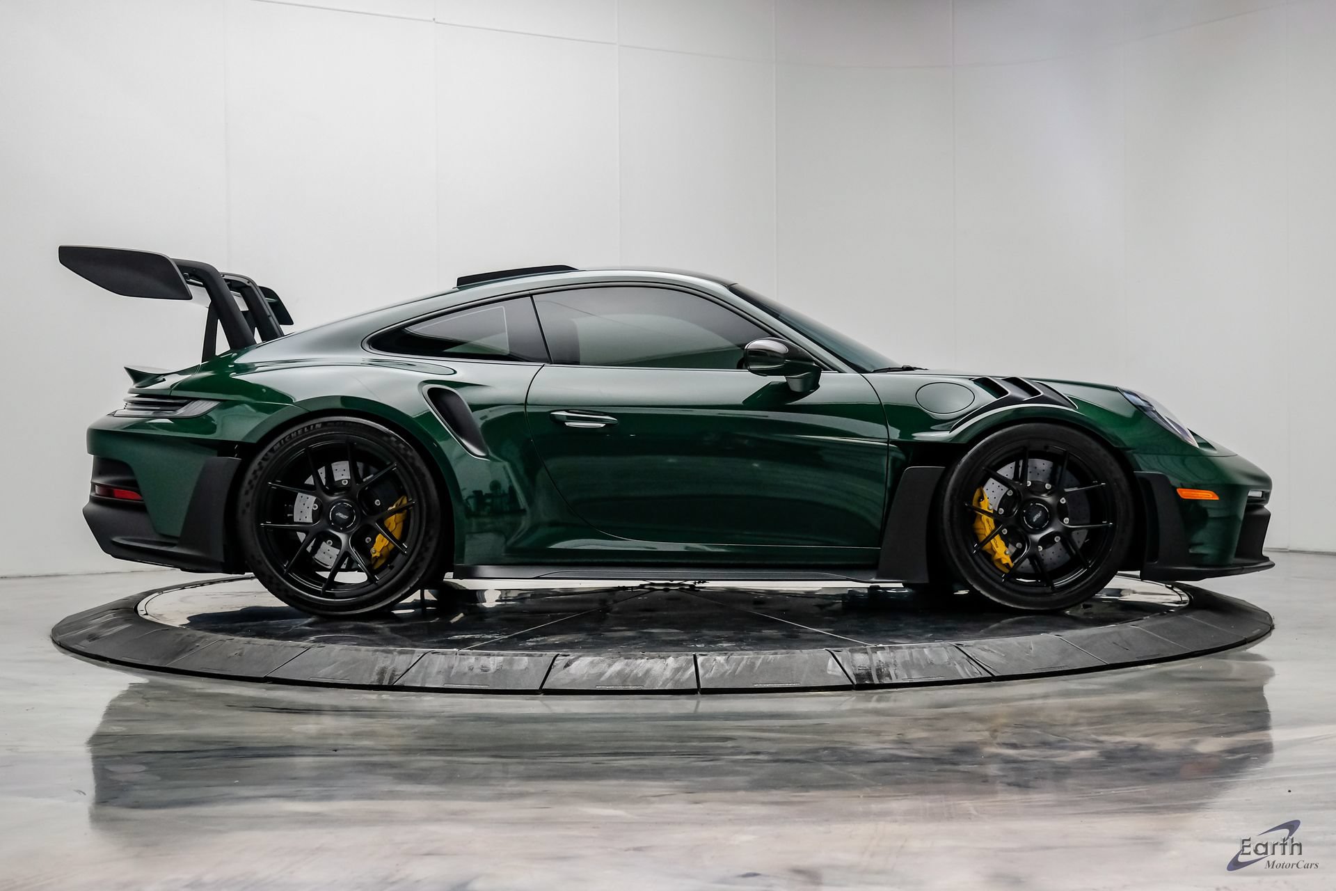Used 2025 Porsche 911 GT3 RS RWD image 27