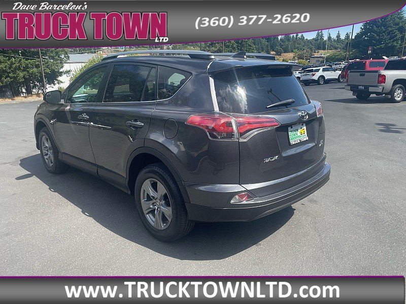 Used 2017 Toyota RAV4 LE w/ All Weather Liner Package AWD/4WD image 3