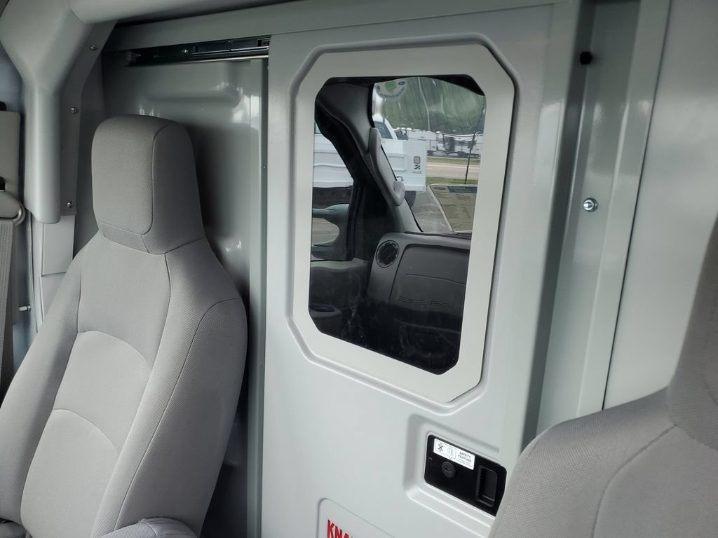 New 2027 Ford E-350 and Econoline 350 Super Duty w/ Power Equipment Group RWD image 32