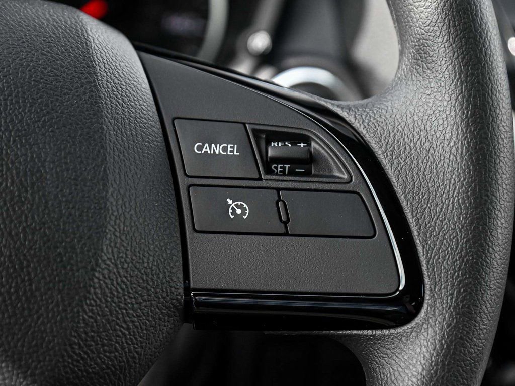 New 2024 Mitsubishi Eclipse Cross LE image 24