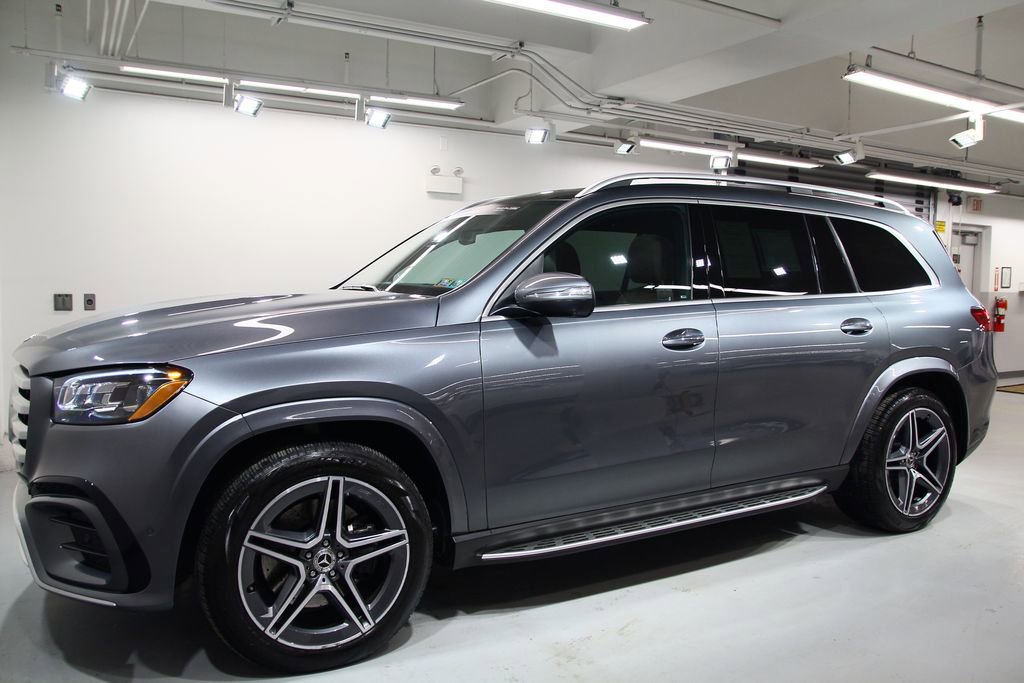 Certified 2024 Mercedes-Benz GLS 450 4MATIC image 16