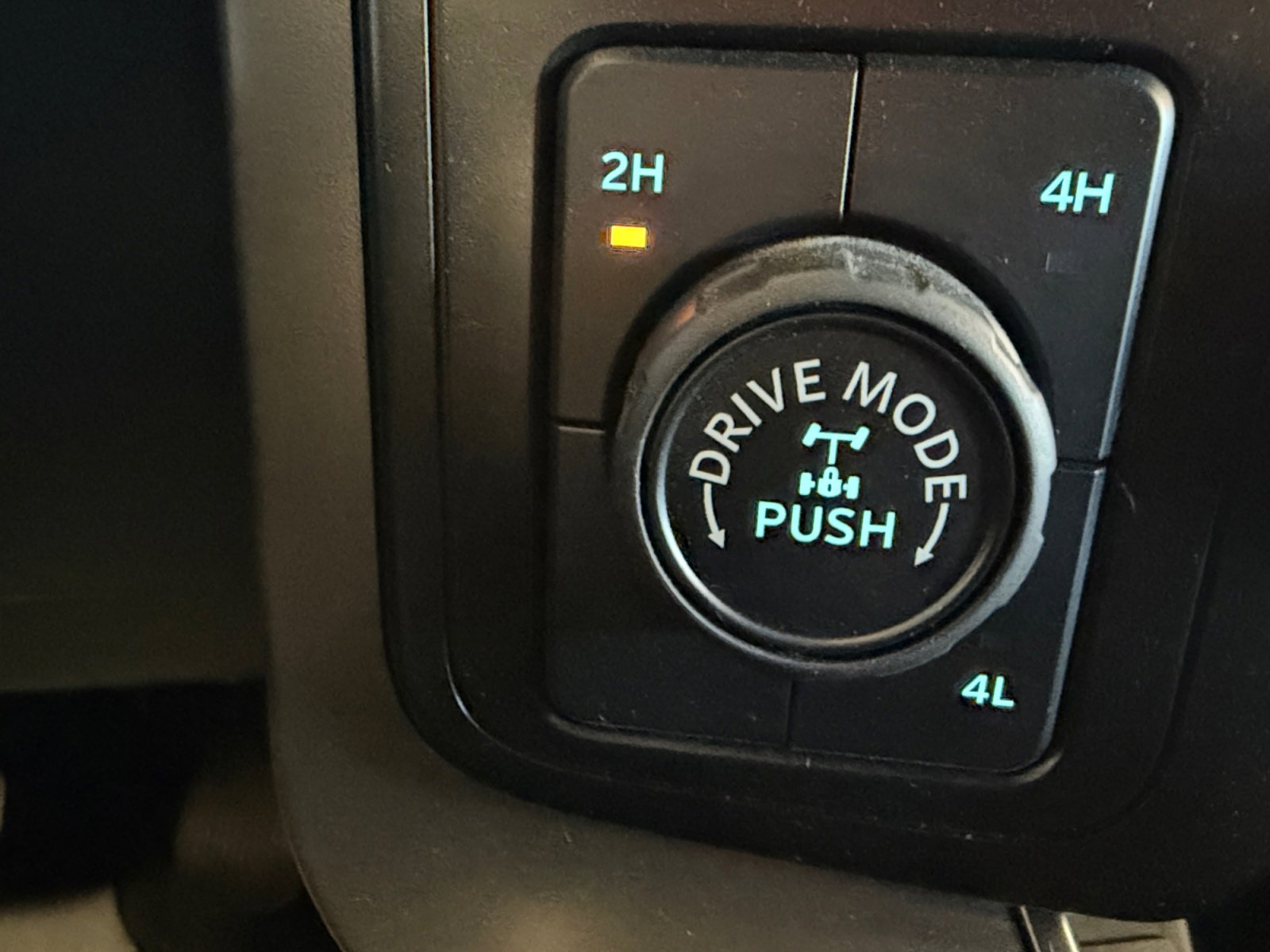 Used 2024 Ford F150 XLT w/ FX4 Off-Road Package AWD/4WD image 35