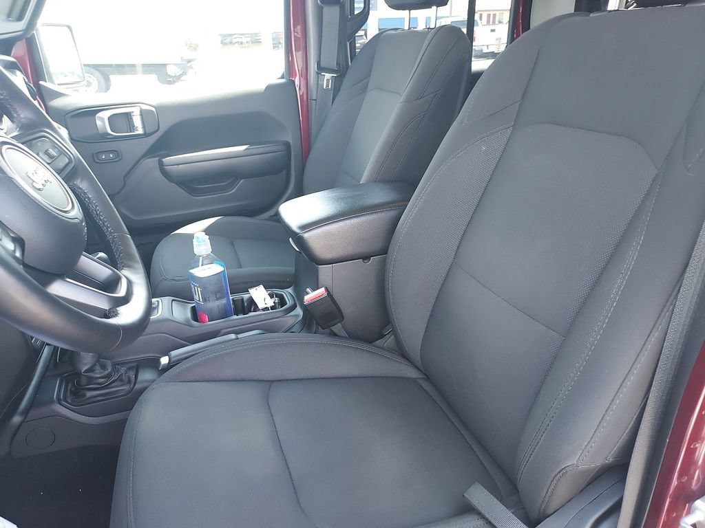 Used 2021 Jeep Gladiator Mojave AWD/4WD image 17