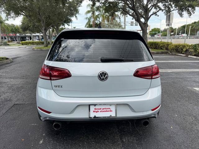 Used 2018 Volkswagen GTI SE FWD image 6