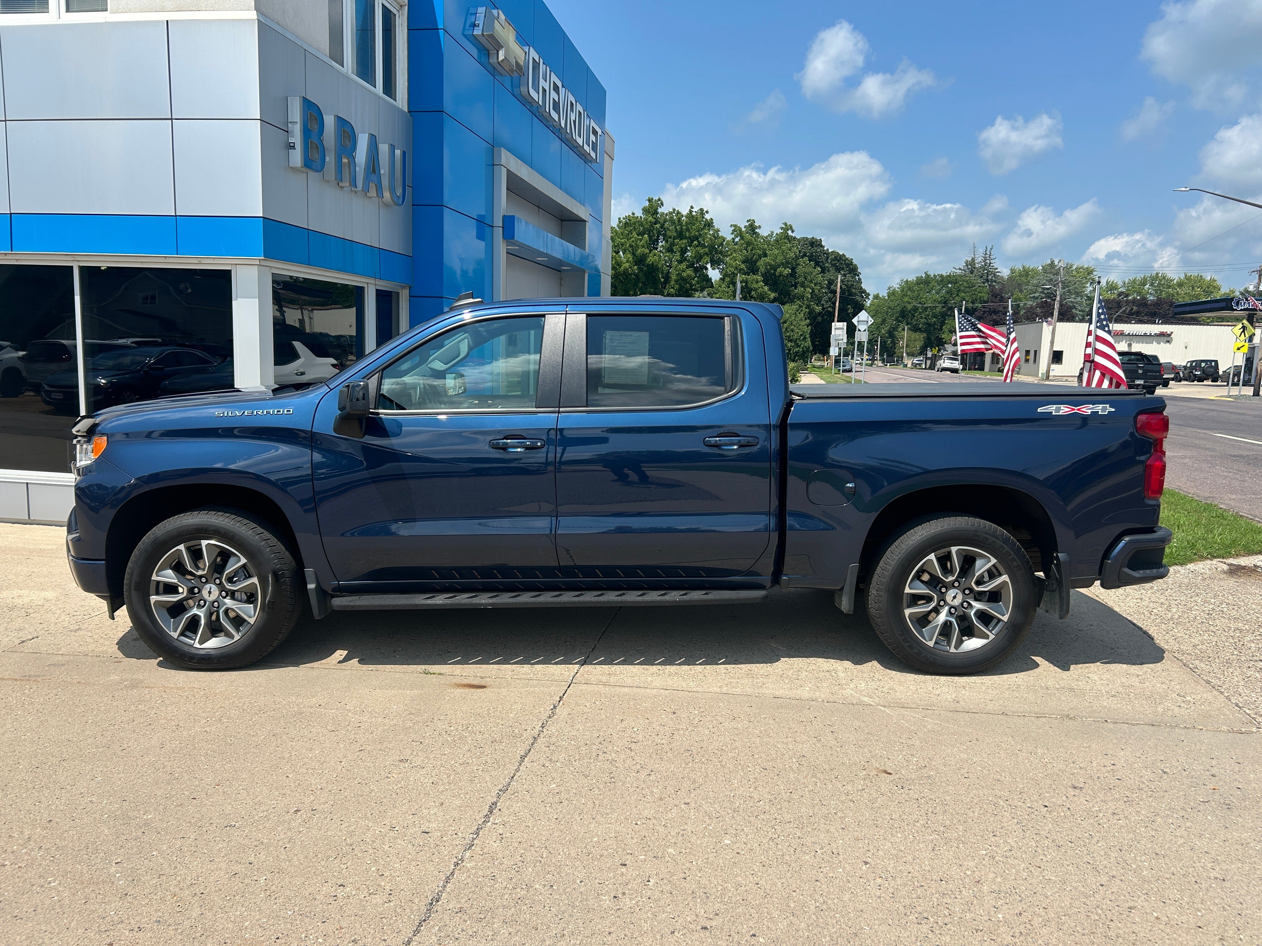 Used 2023 Chevrolet Silverado 1500 RST
