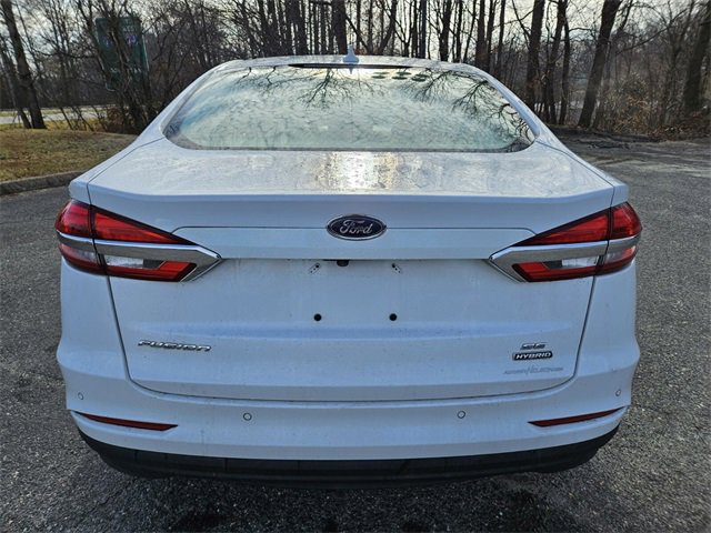 Used 2020 Ford Fusion SE image 6