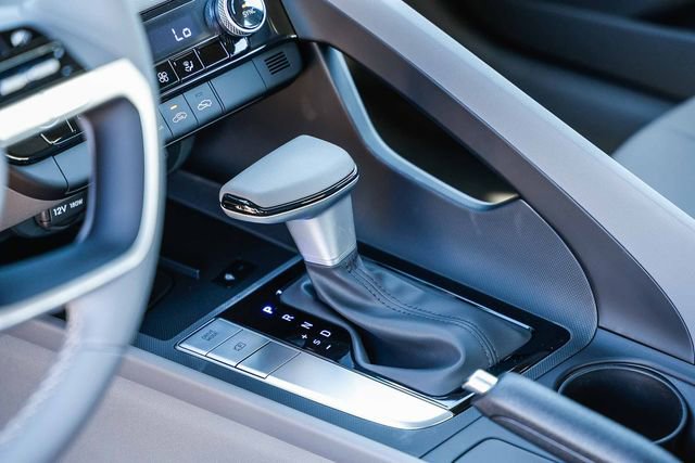 New 2026 Hyundai Elantra Sport FWD image 23