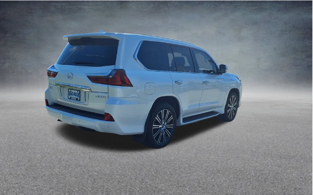 Used 2021 Lexus LX 570 4WD w/ Luxury Package image 7