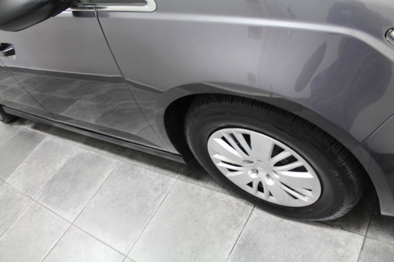Used 2015 Honda Odyssey LX image 30