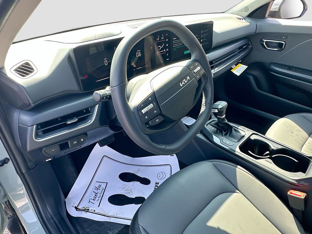 New 2026 Kia K4 EX FWD image 9