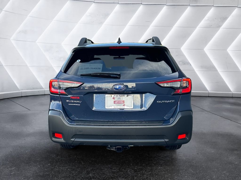 Used 2025 Subaru Outback Premium image 5