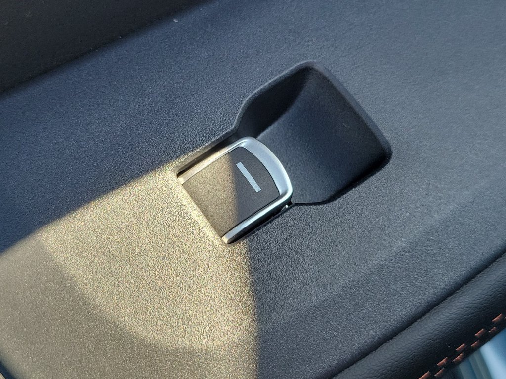 Used 2027 Honda HR-V Sport image 17
