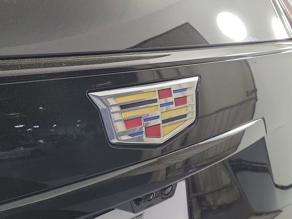 Certified 2025 Cadillac Escalade V w/ LPO, Floor Liner Package image 7