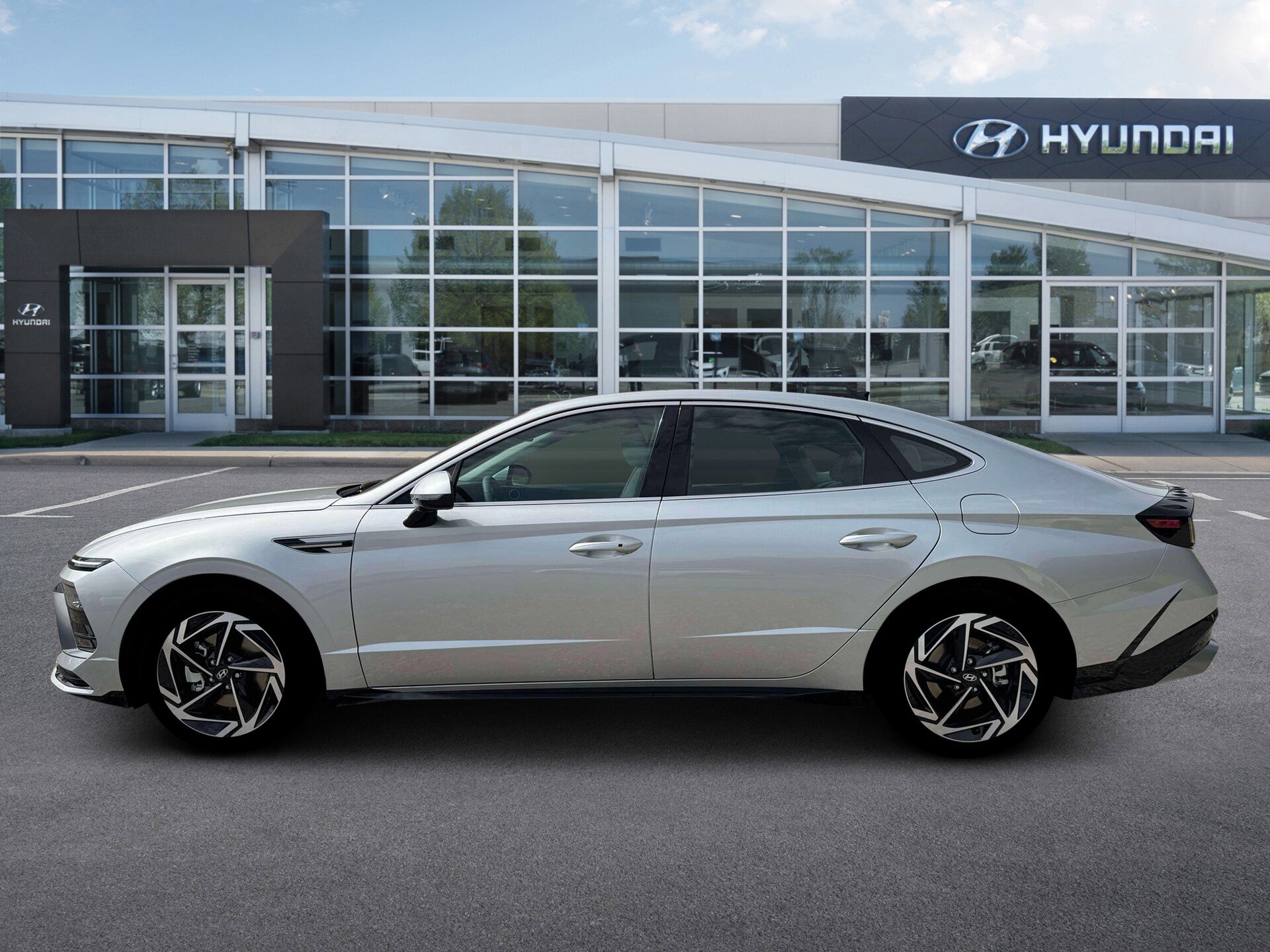 New 2026 Hyundai Sonata SEL FWD image 3