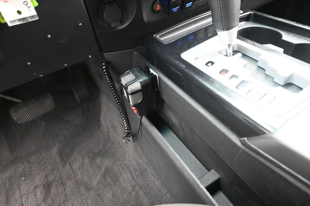 Used 2014 Nissan Titan SV w/ SV Value Truck Package AWD/4WD image 20