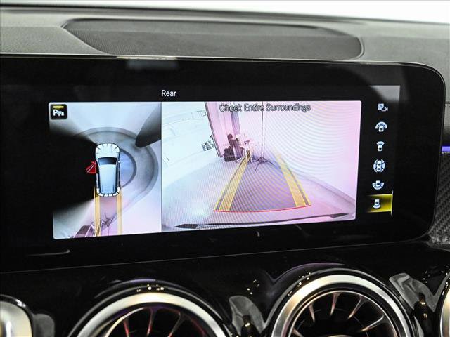 Certified 2022 Mercedes-Benz GLB 250 4MATIC image 15