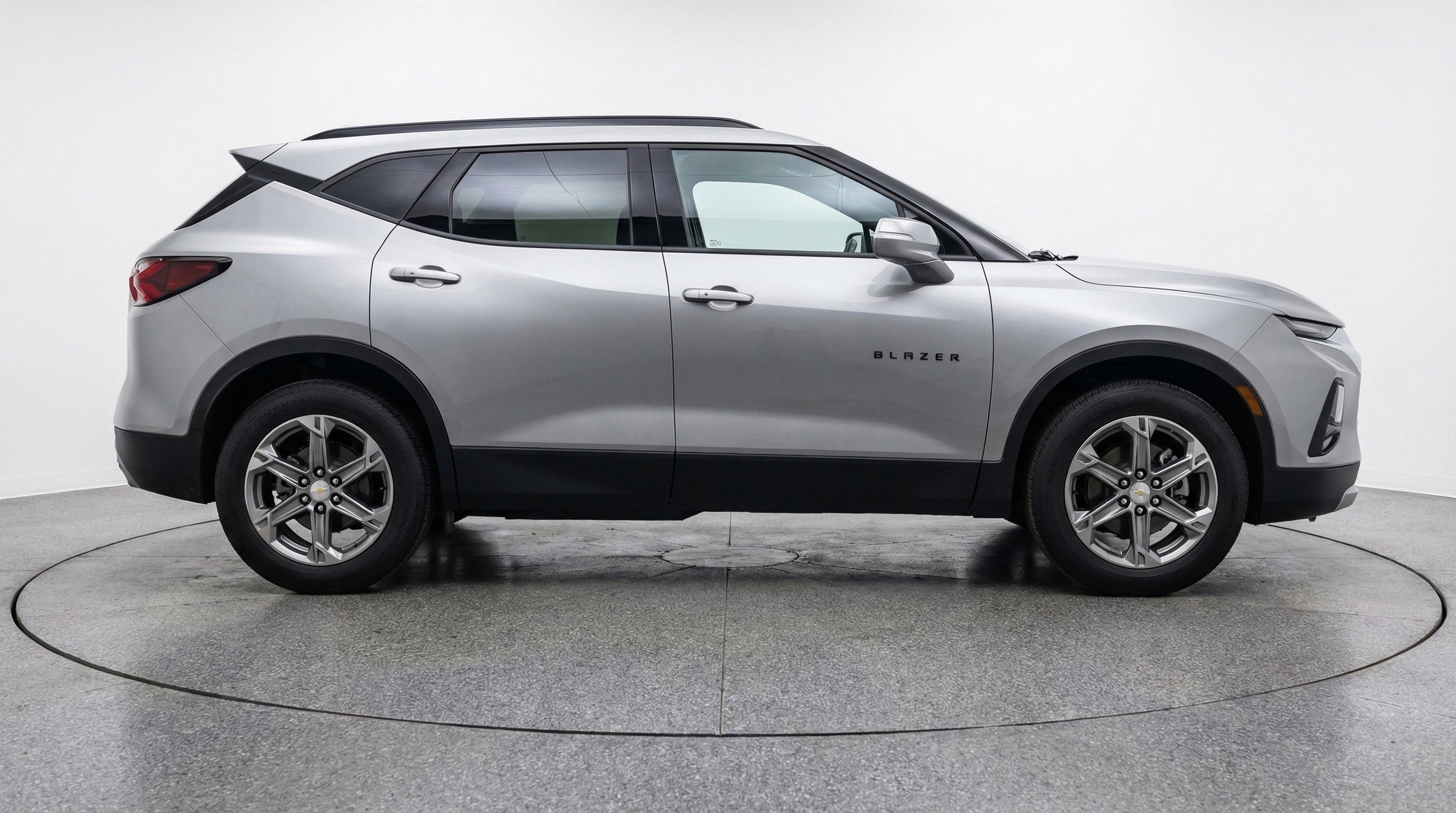 Used 2025 Chevrolet Blazer LT image 11