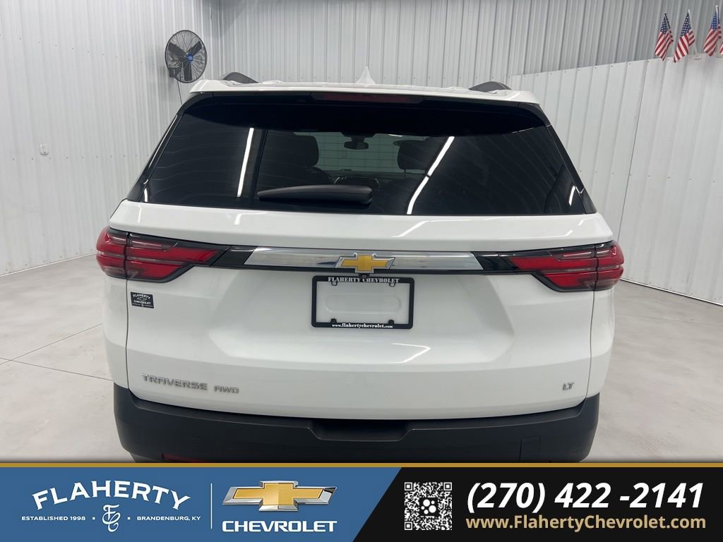 Used 2023 Chevrolet Traverse LT w/ LPO, Floor Liner Package image 4