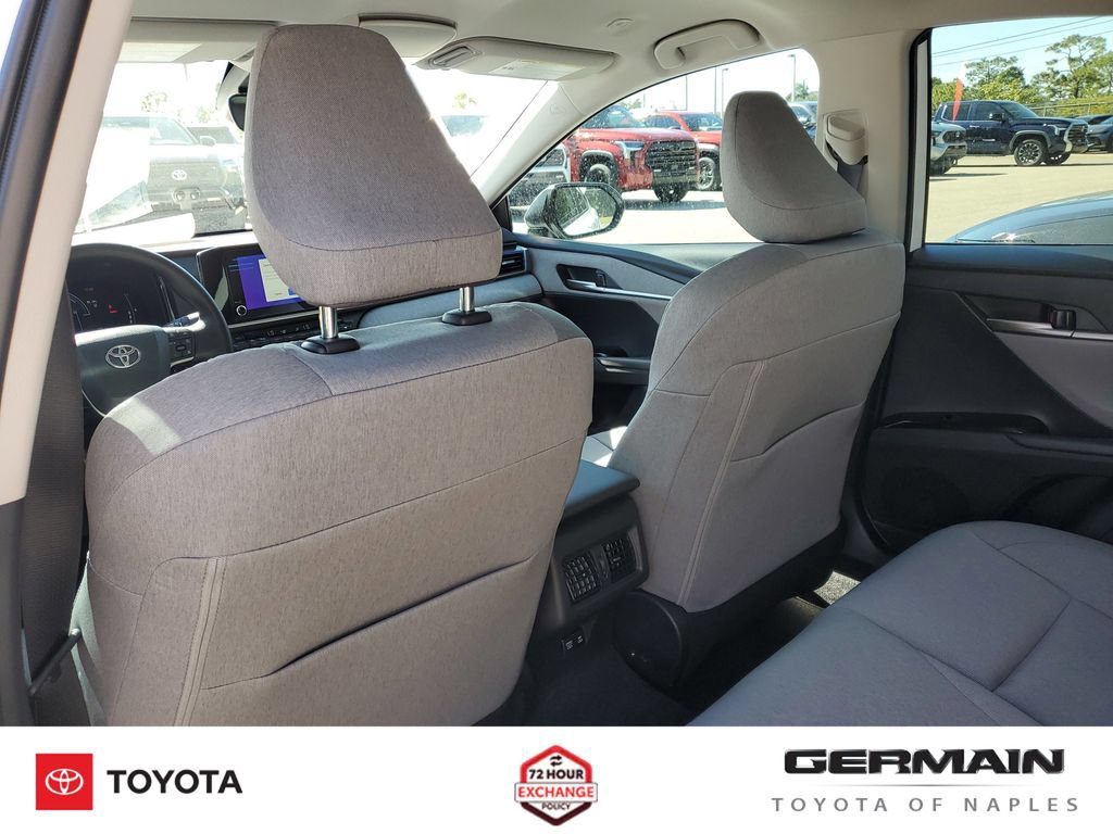 New 2026 Toyota Camry LE w/ Convenience Package FWD image 20