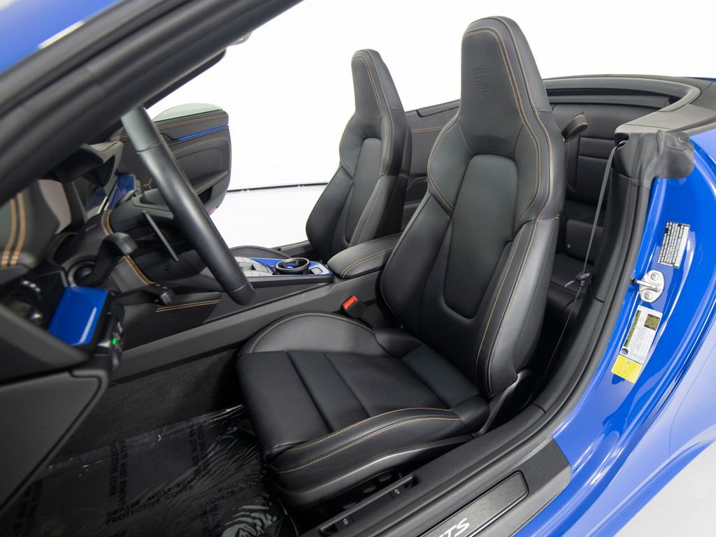 Certified 2025 Porsche 911 Carrera 4 GTS image 5