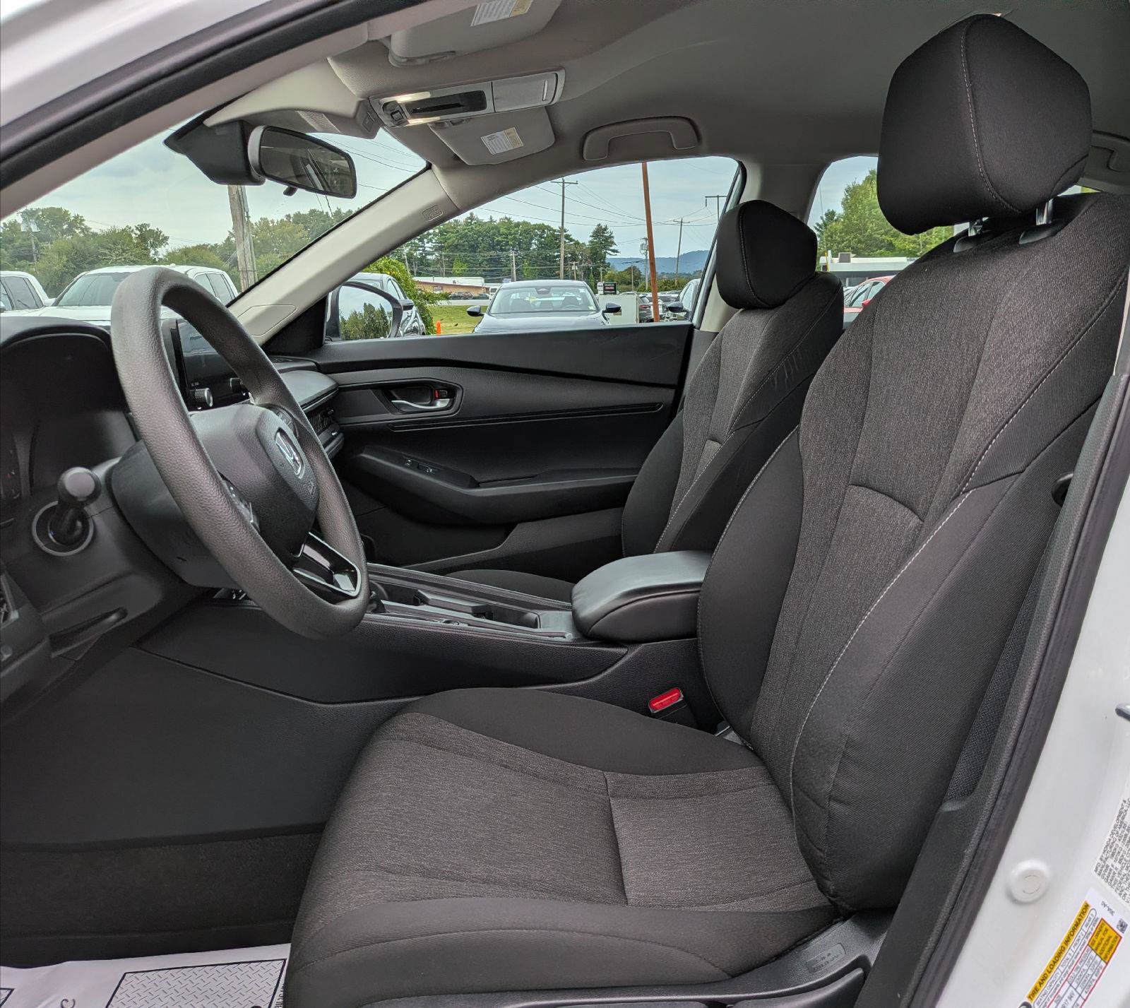Used 2023 Honda Accord LX image 13