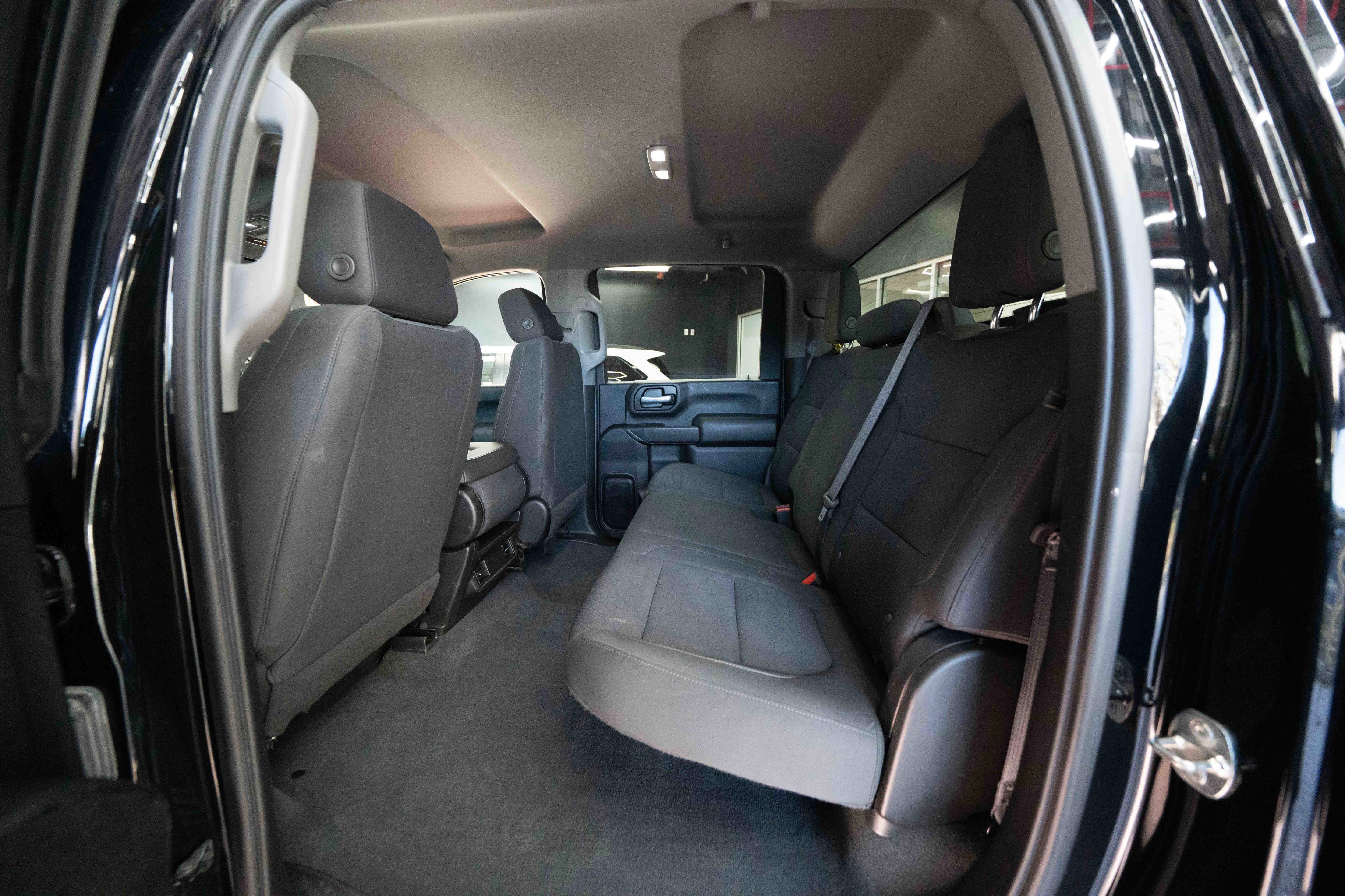 Used 2021 Chevrolet Silverado 2500 Custom w/ Custom Value Package image 23