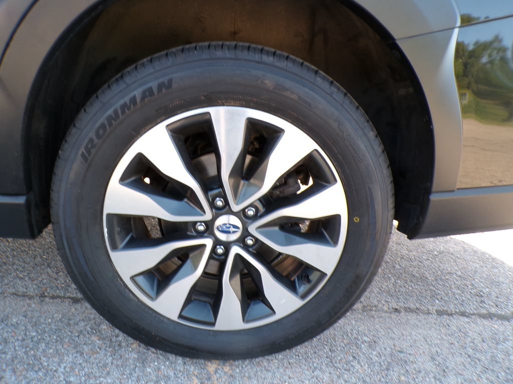 Used 2023 Subaru Outback Limited XT AWD/4WD image 22