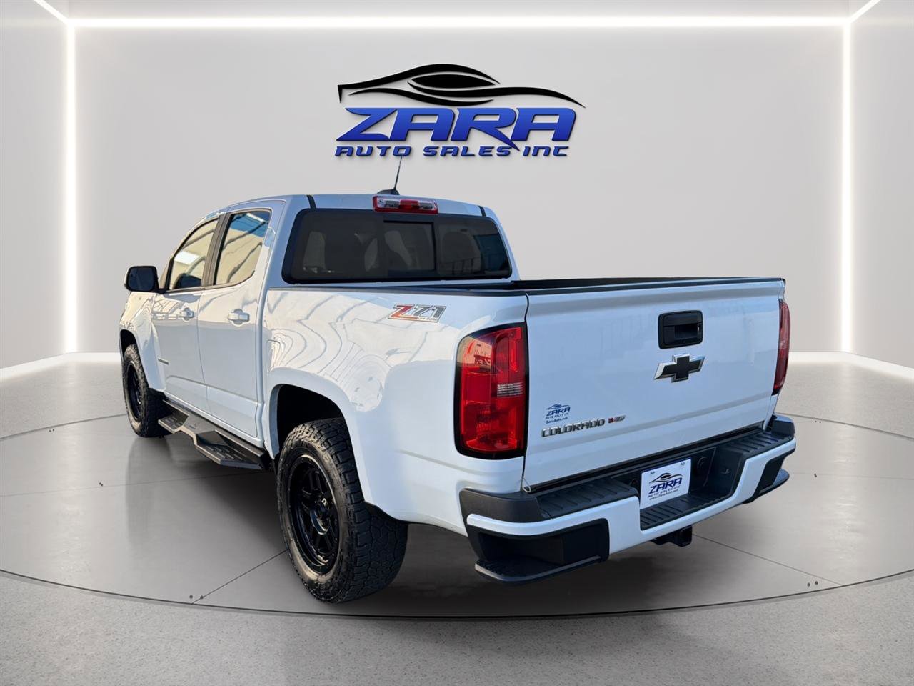 Used 2017 Chevrolet Colorado Z71 image 5