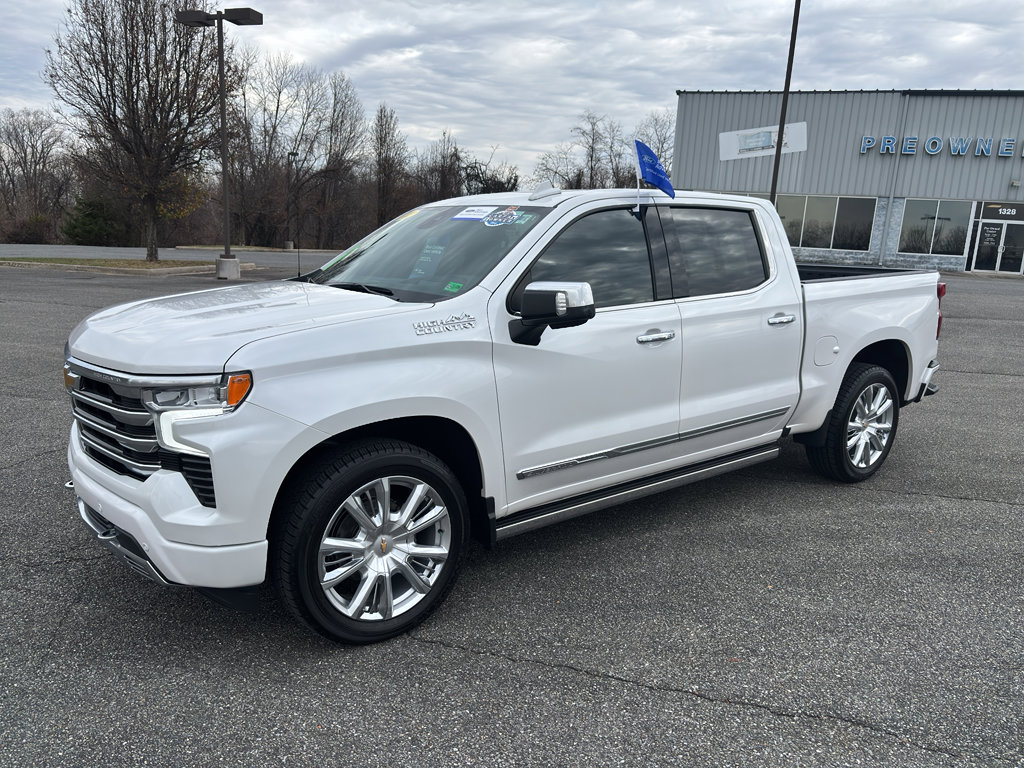 Used 2023 Chevrolet Silverado 1500 High Country w/ High Country Premium Package image 1