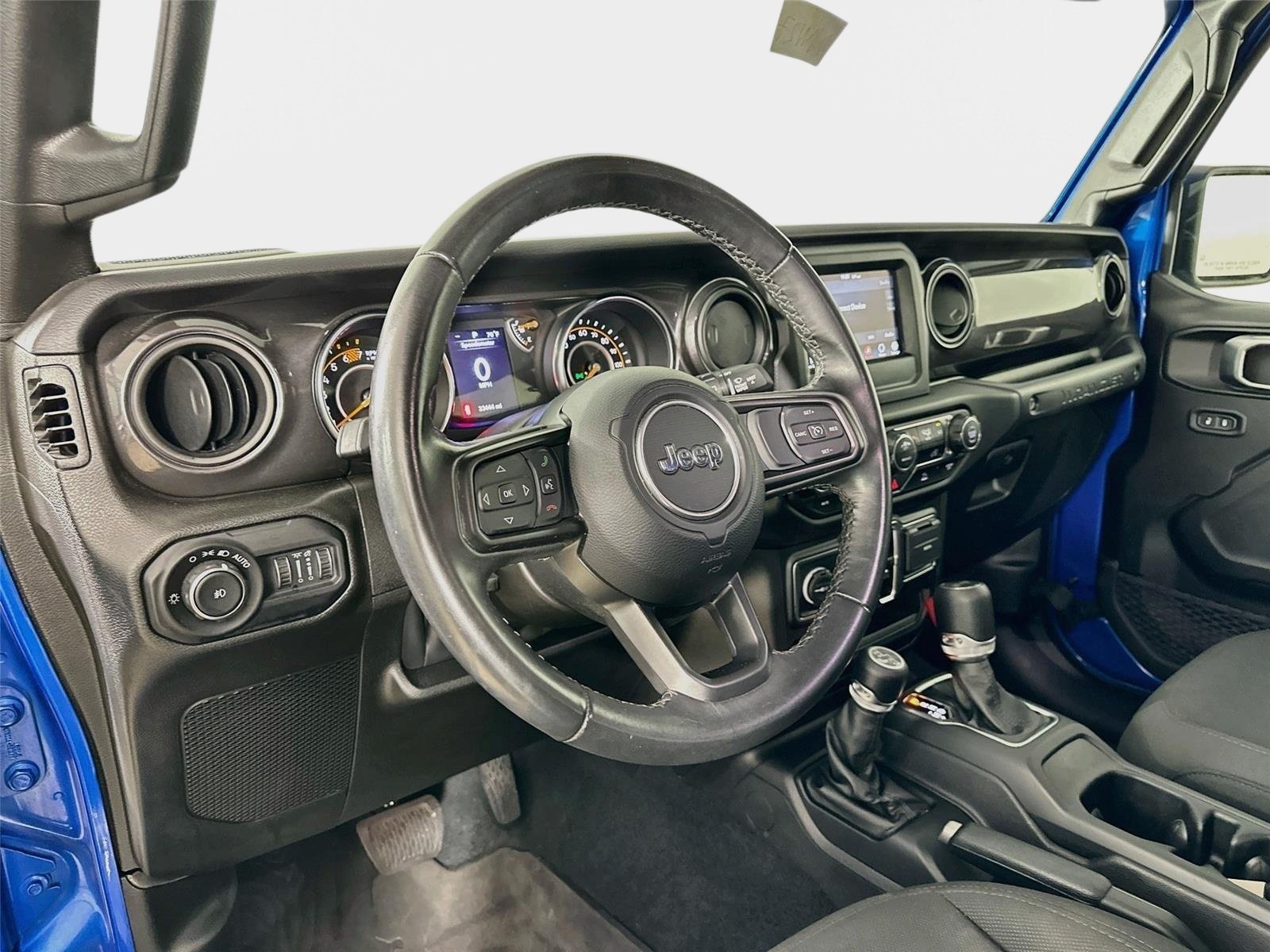 Used 2022 Jeep Wrangler Unlimited Sport AWD/4WD image 9
