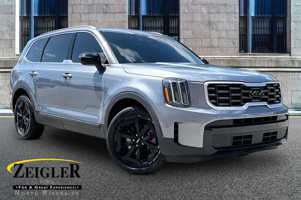 Used 2023 Kia Telluride S AWD/4WD image 1