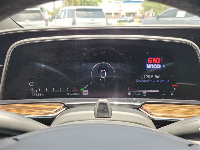 Certified 2023 Cadillac Escalade Premium Luxury AWD/4WD image 49