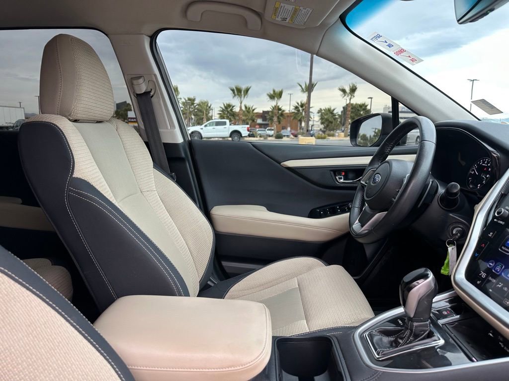 Used 2020 Subaru Outback Premium image 31