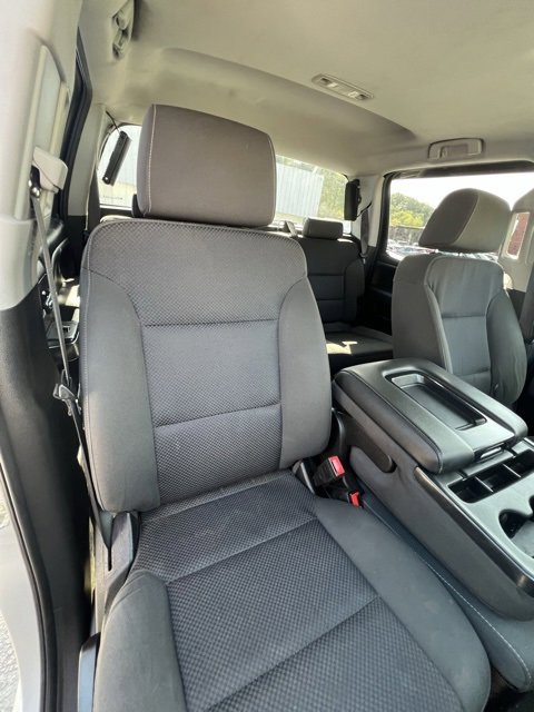 Used 2018 Chevrolet Silverado 2500 LT image 16