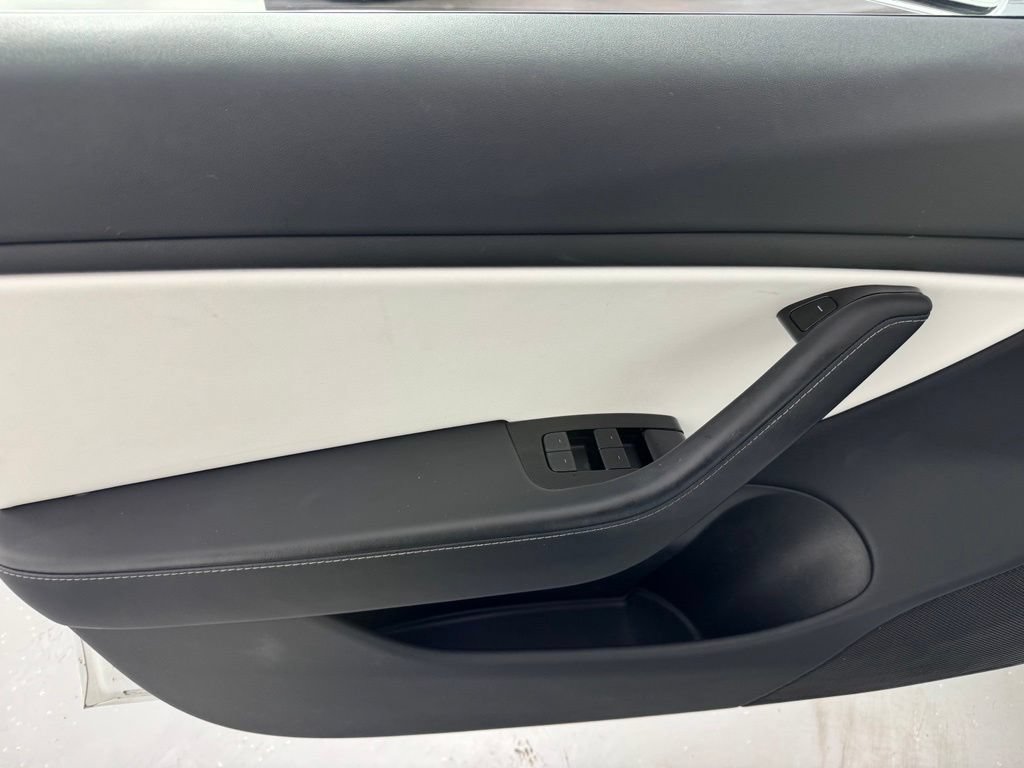 Used 2018 Tesla Model 3 Long Range AWD/4WD image 12