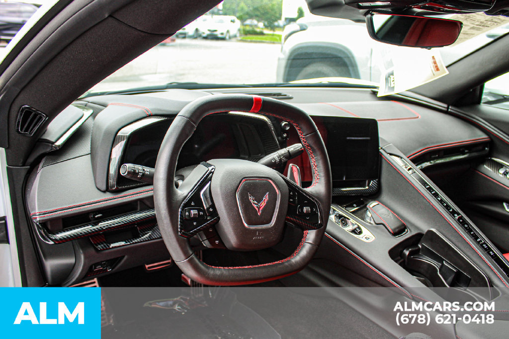Used 2024 Chevrolet Corvette Stingray Convertible w/ 1LT RWD image 18