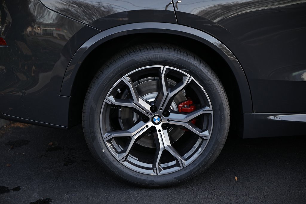 New 2026 BMW X5 xDrive50e w/ Executive Package image 6