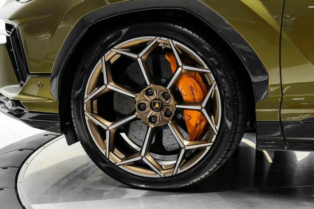 Used 2023 Lamborghini Urus Performante AWD/4WD image 75