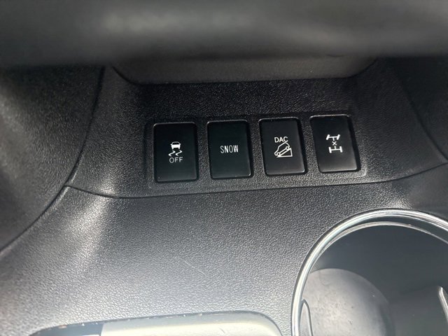 Used 2018 Toyota Highlander XLE image 27