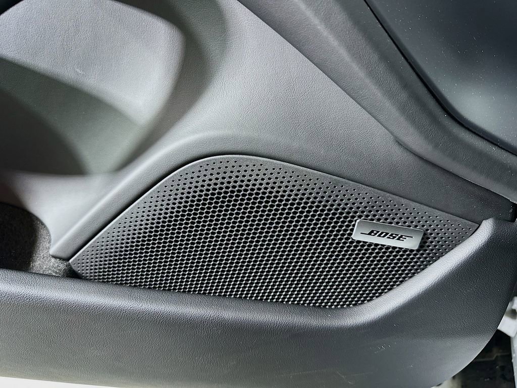 New 2025 Porsche Taycan 4S image 21