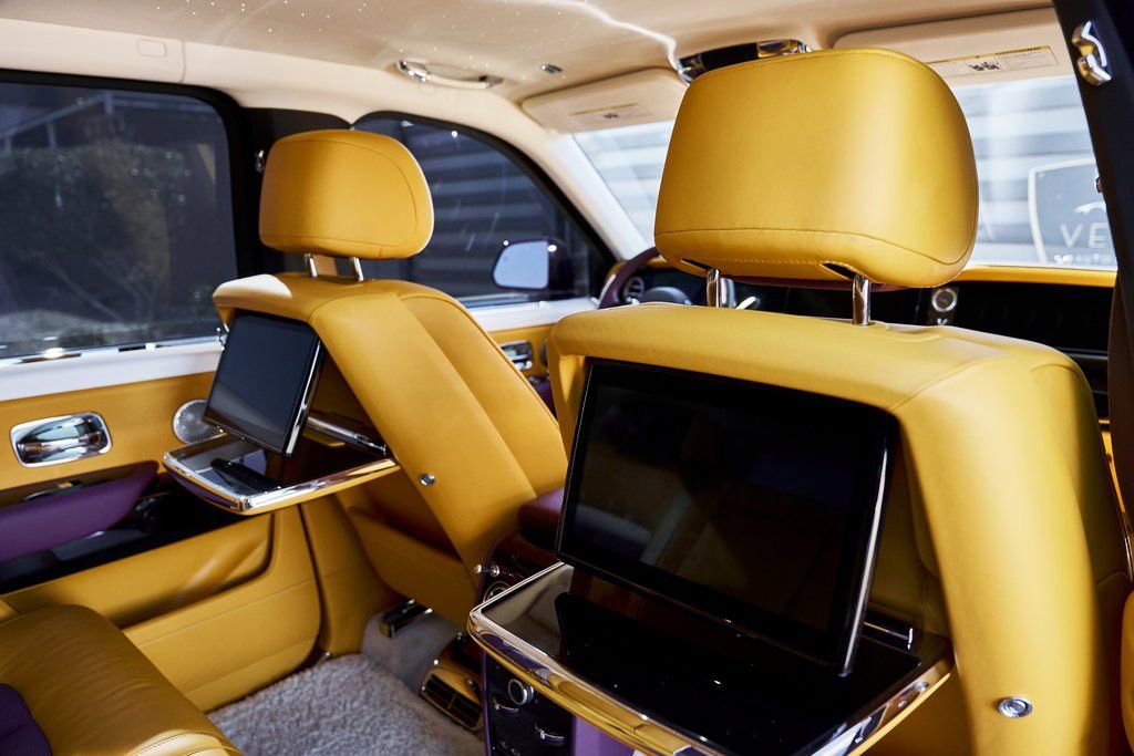 Used 2025 Rolls-Royce Cullinan AWD/4WD image 44