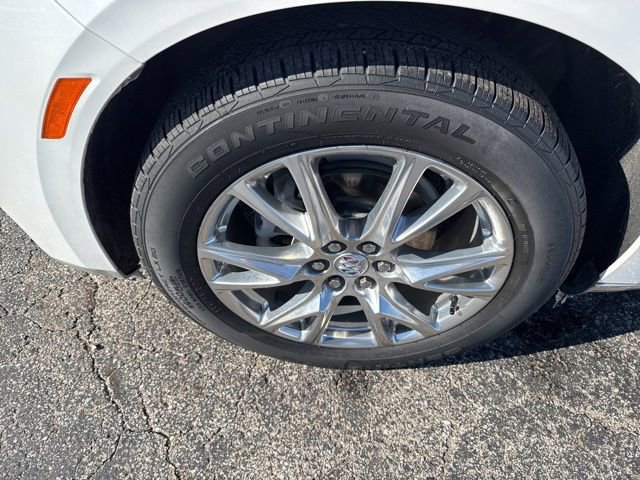 Certified 2023 Buick Enclave Essence w/ Experience Buick Package AWD/4WD image 10