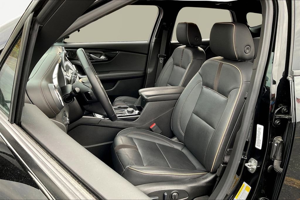 Used 2022 Chevrolet Blazer Premier w/ LPO, Cargo Package AWD/4WD image 23