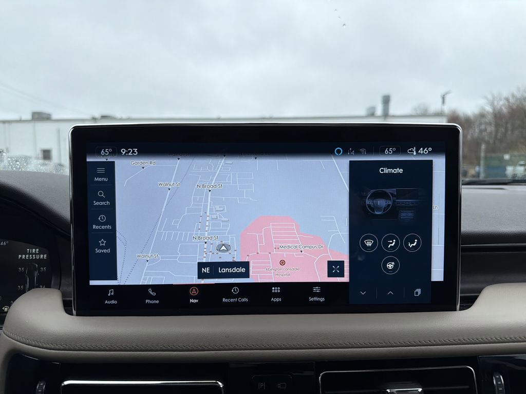 Certified 2022 Lincoln Nautilus Reserve image 24