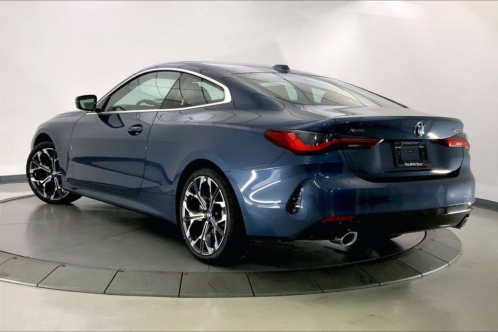 New 2026 BMW 430i xDrive Coupe w/ Premium Package AWD/4WD image 2