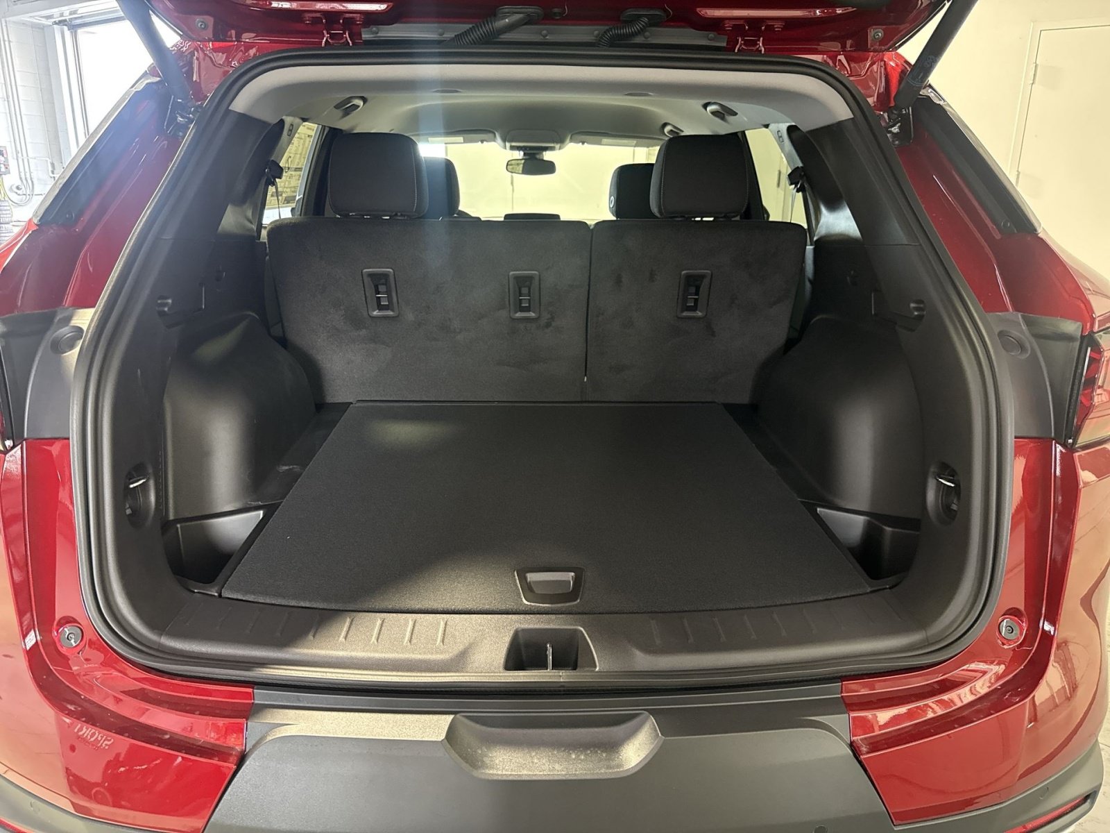 New 2026 Chevrolet Blazer LT w/ Convenience Package FWD image 26